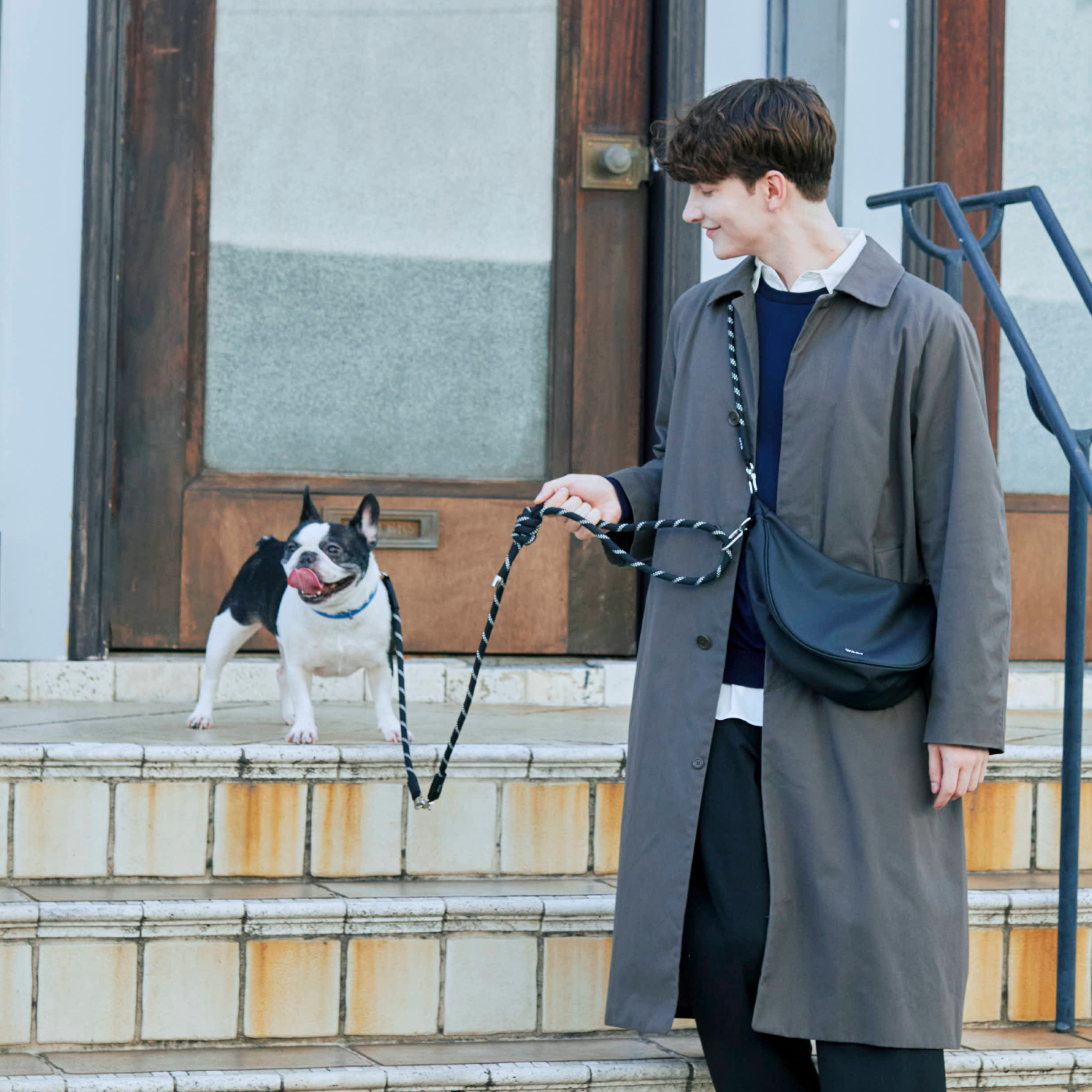 WAGY SHOULDER LEAD BAG | リード付きお散歩バッグ