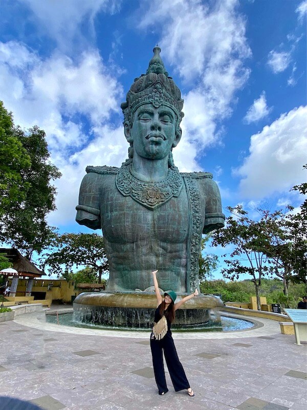 バリ島の観光スポット【GWK】料金・見所・巨大像について徹底解説