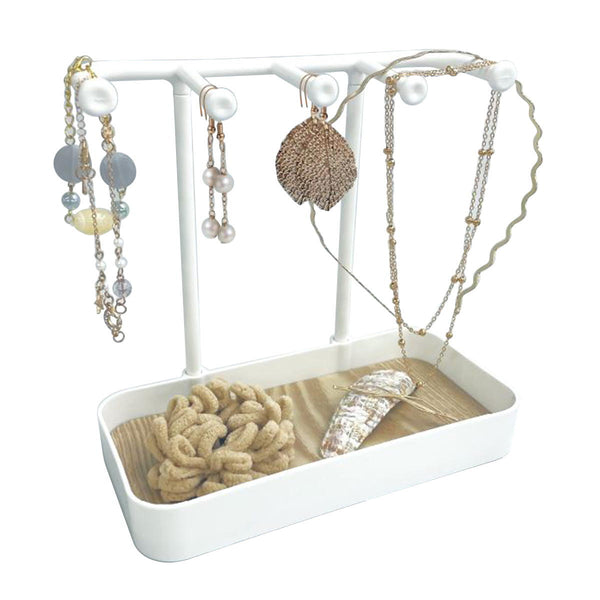 365785_b6adc3a8-bc2a-4a12-b1ac