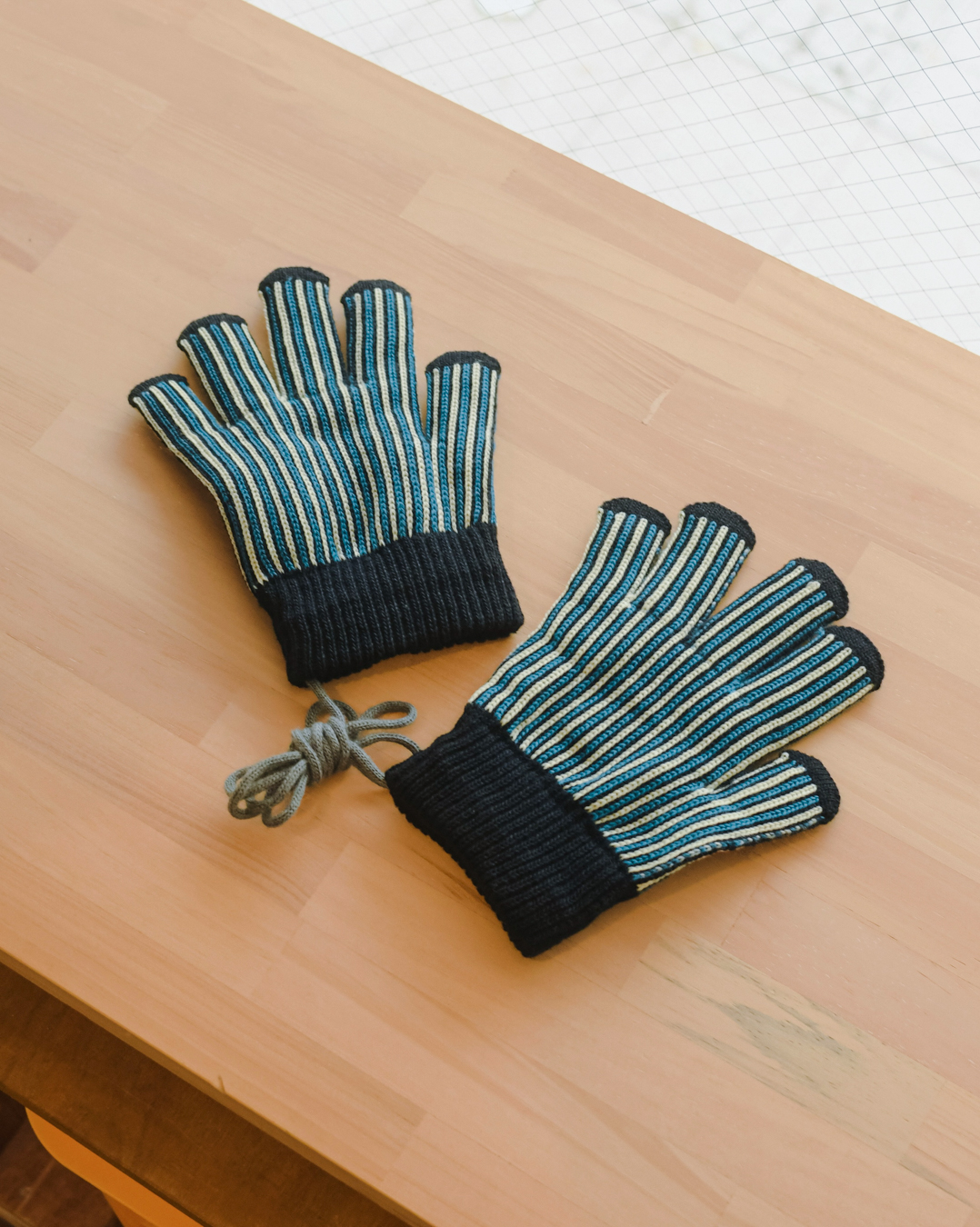 NOROLL（ノーロール） UFF GLOVE 手袋 noroll off globe 手袋