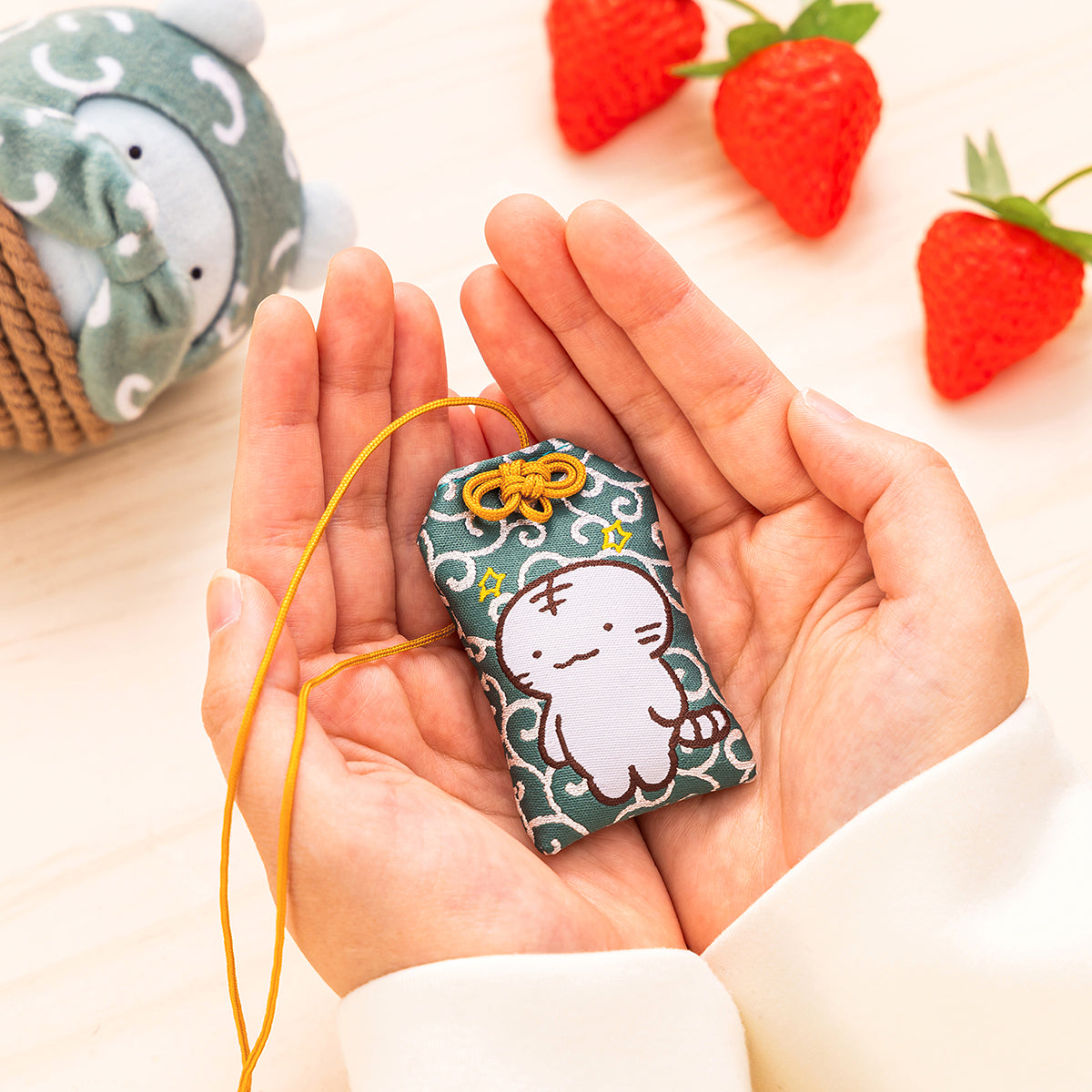 ホワイトタイガーとブラックタイガー 危険回避まもり | とらえびストア