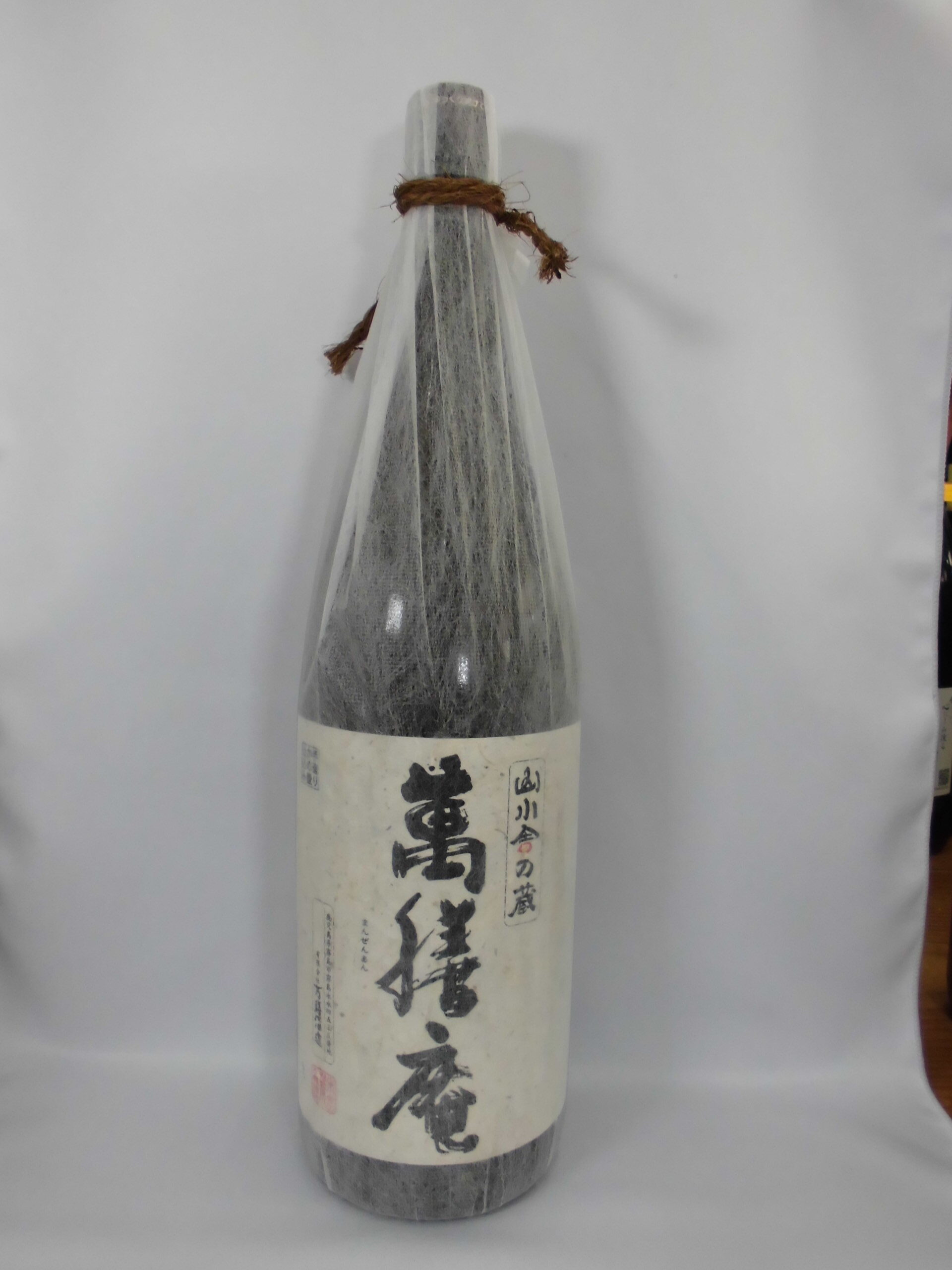萬膳庵 25度 1800ml | 薩摩焼酎屋 中馬