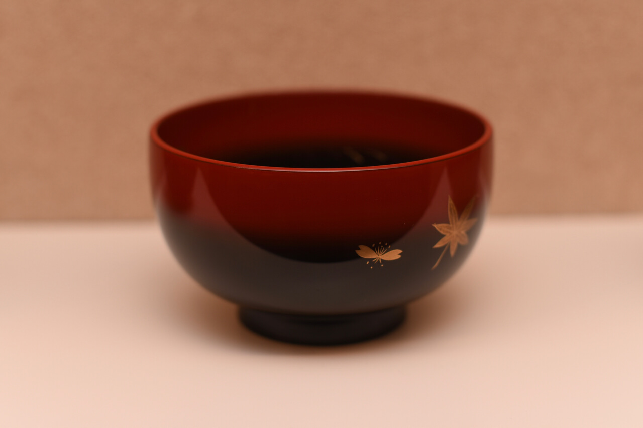 石川県輪島市 輪島塗 しおやす漆器工房 代表取締役 塩安 眞一さん