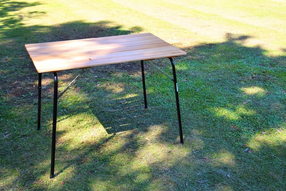 Castelmerlino(カステルメルリーノ)のハイ＆ローキャンパーテーブル