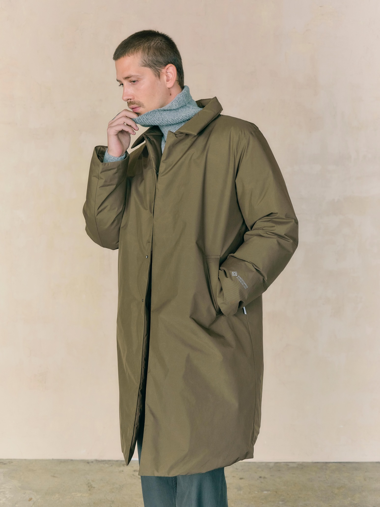 アーバンリサーチ ロッソから登場のプラスフェニックスの別注アウター