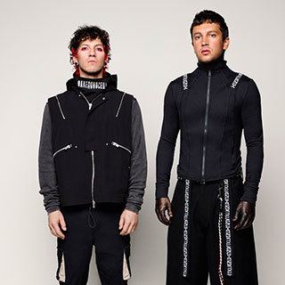 蒼井優出演RIGHT-ON 2012A＆WのテレビCM曲で話題のシングル「ガンズ