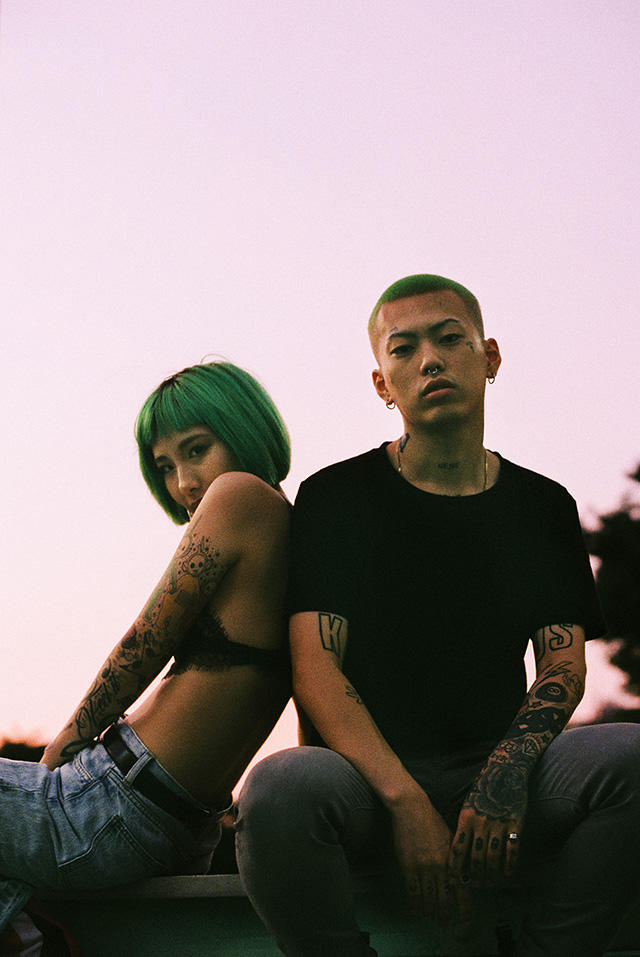 12/26(Tue) ゆるふわギャング / GUEST: 5lack, SALU | SCHEDULE