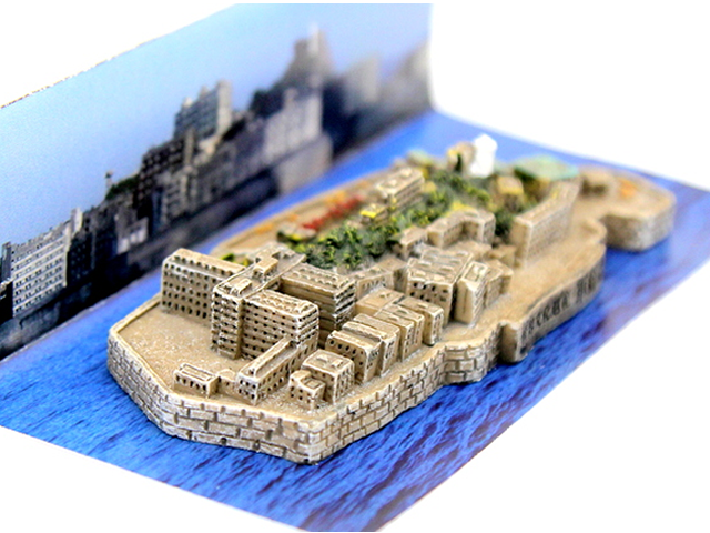 長崎】軍艦島の 1／4000スケールのジオラマです。