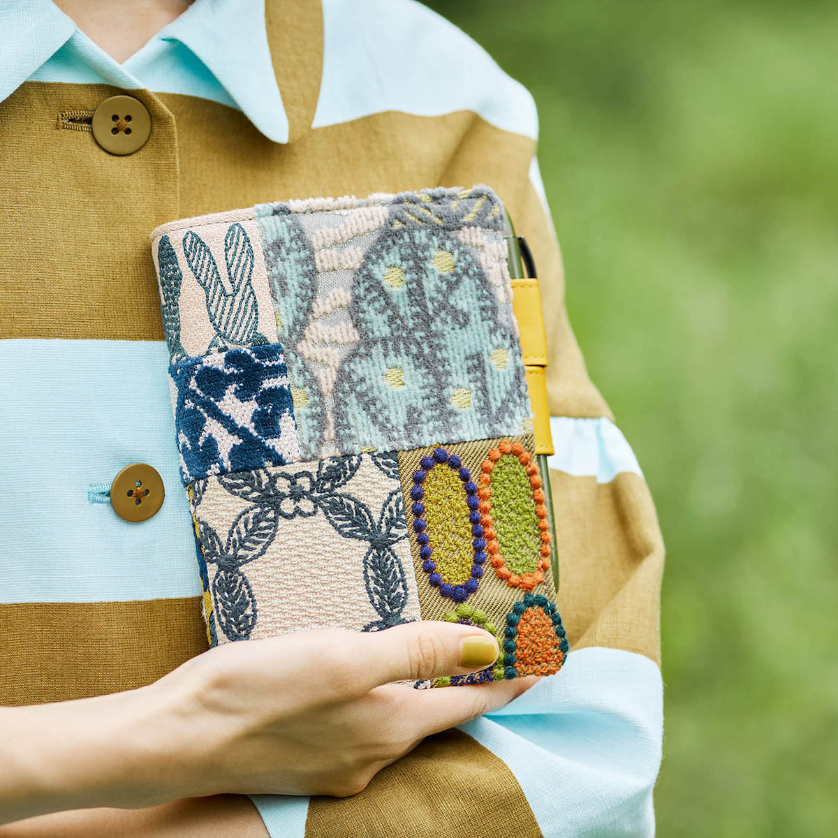 ほぼ日手帳 文庫本size ミナペルホネン ミナ ペルホネン / hütte