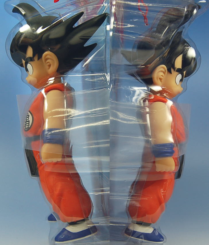 DXソフビフィギュア Victini & Zekrom セット Amazon.com: Pokemon