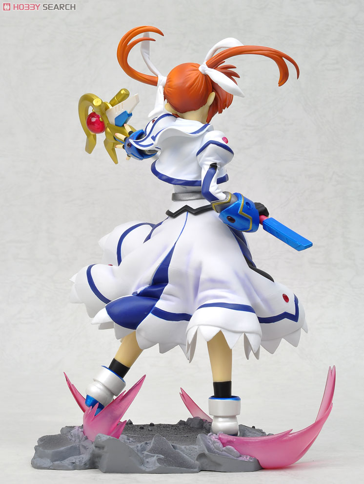 魔法少女リリカルなのは フィギュア 美品 全セット Amazon.co.jp: 魔法