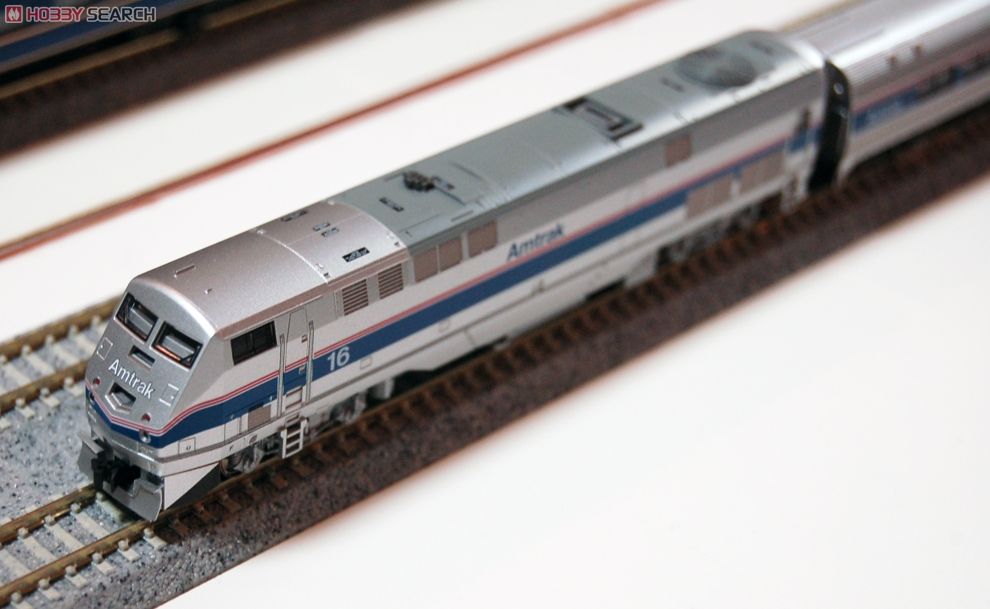 Amtrak P42 Amfleet & Viewliner Phase IV Locomotive and 5-Car Set