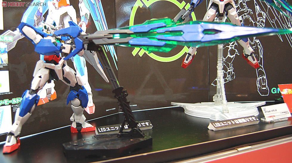 GNT-0000 ダブルオークアンタ (MG) (ガンプラ) - ホビーサーチ ガンプラ他