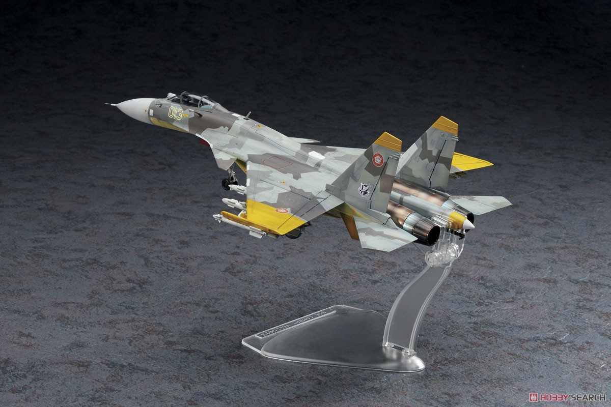 エースコンバット プラモデル ハセガワF-22 メビウス1&Su-33黄色13 F