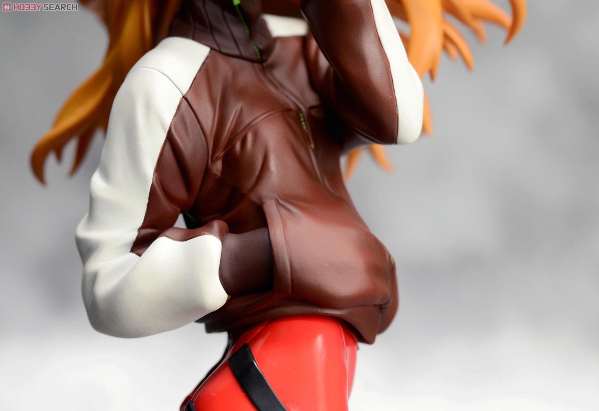 式波・アスカ・ラングレー ジャージVer. (フィギュア) - ホビーサーチ