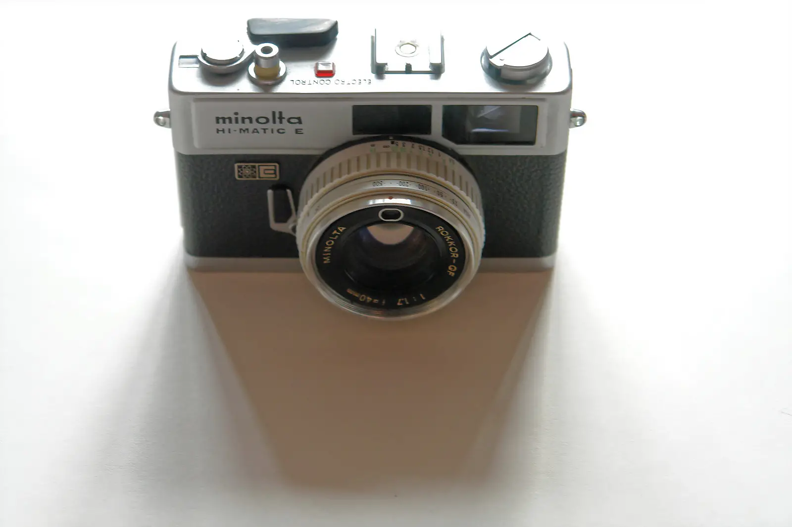 Minolta Hi-Matic E - Minolta's 'Difficult' Second Electro Camera