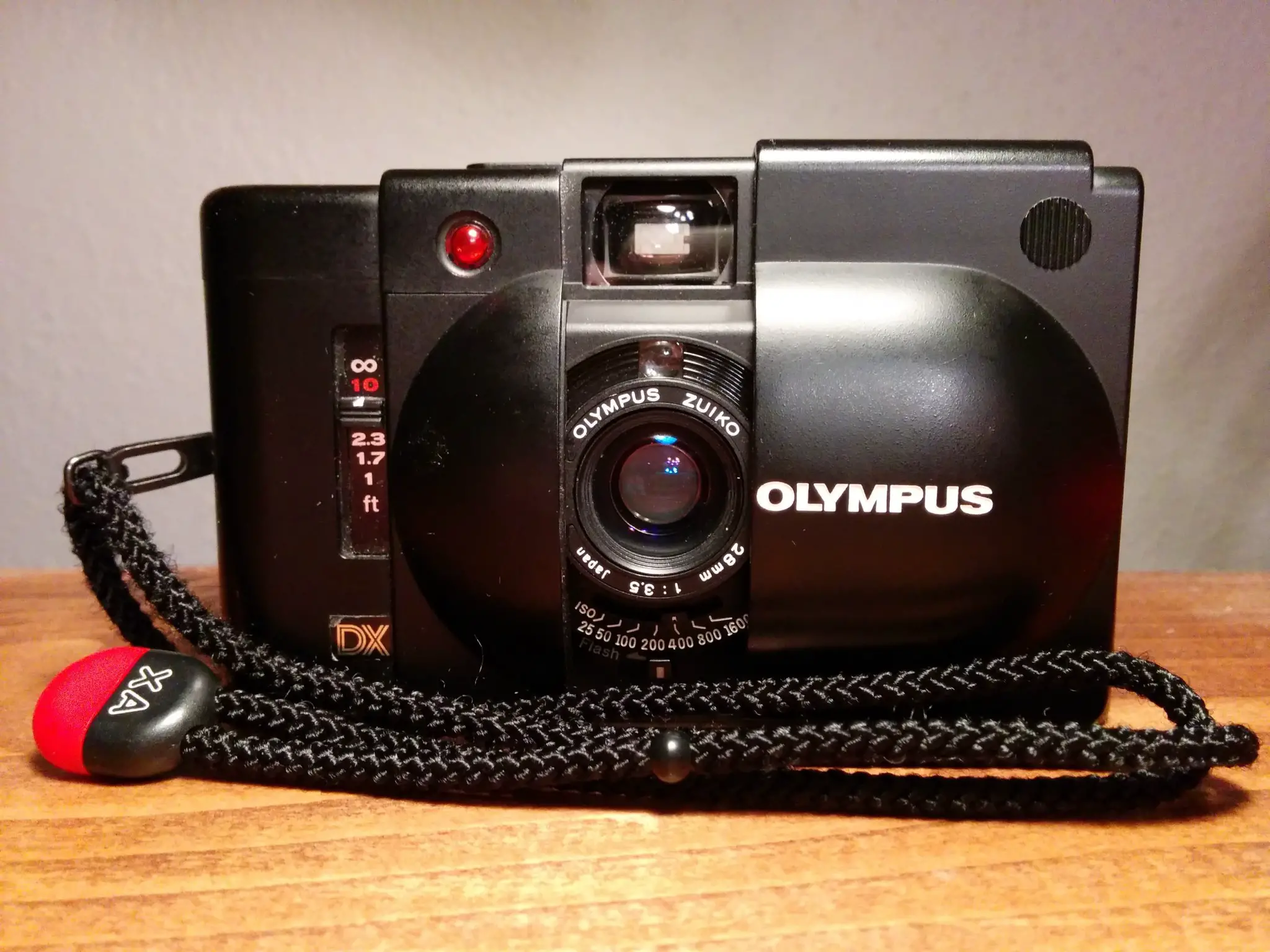 Olympus XA4 Review - by Patrick Kuhl - 35mmc