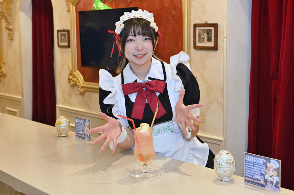 秋葉原のメイドカフェにも行ってきた。イマーシブ恋愛ADV「Venus