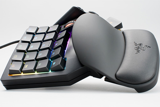 注目のホイール付き左手用キーパッド「Razer Tartarus V2」本日発売