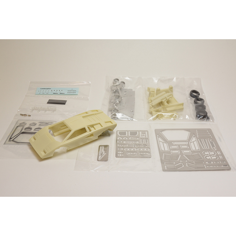 メイクアップ 1/43 ランボルギーニ カウンタック LP400S 1978 メイク