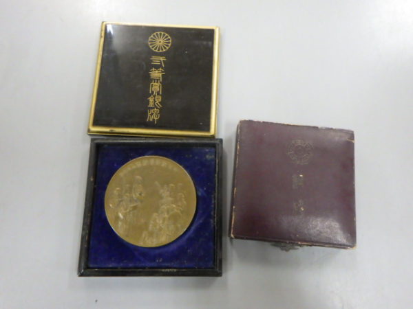 弐等賞銀牌 約154.5g 海野美盛作農商務省2等賞 アンティーク メダル 菊