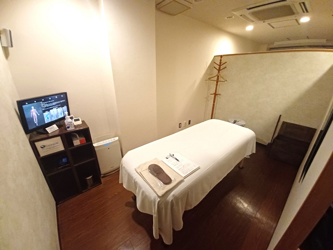 EARTHLITE HARMONY2 折りたたみ式マッサージベット 在庫有】アース