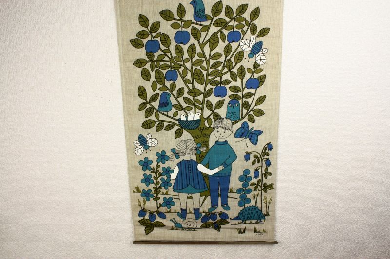 ULLASタペストリー Ap-45 - 北欧雑貨と北欧食器の通販サイト| 北欧