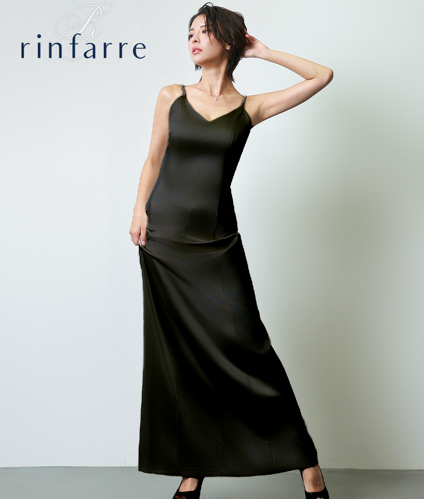 サテン・ノースリーブ・チェーン・Aライン・シンプル・ロングドレス