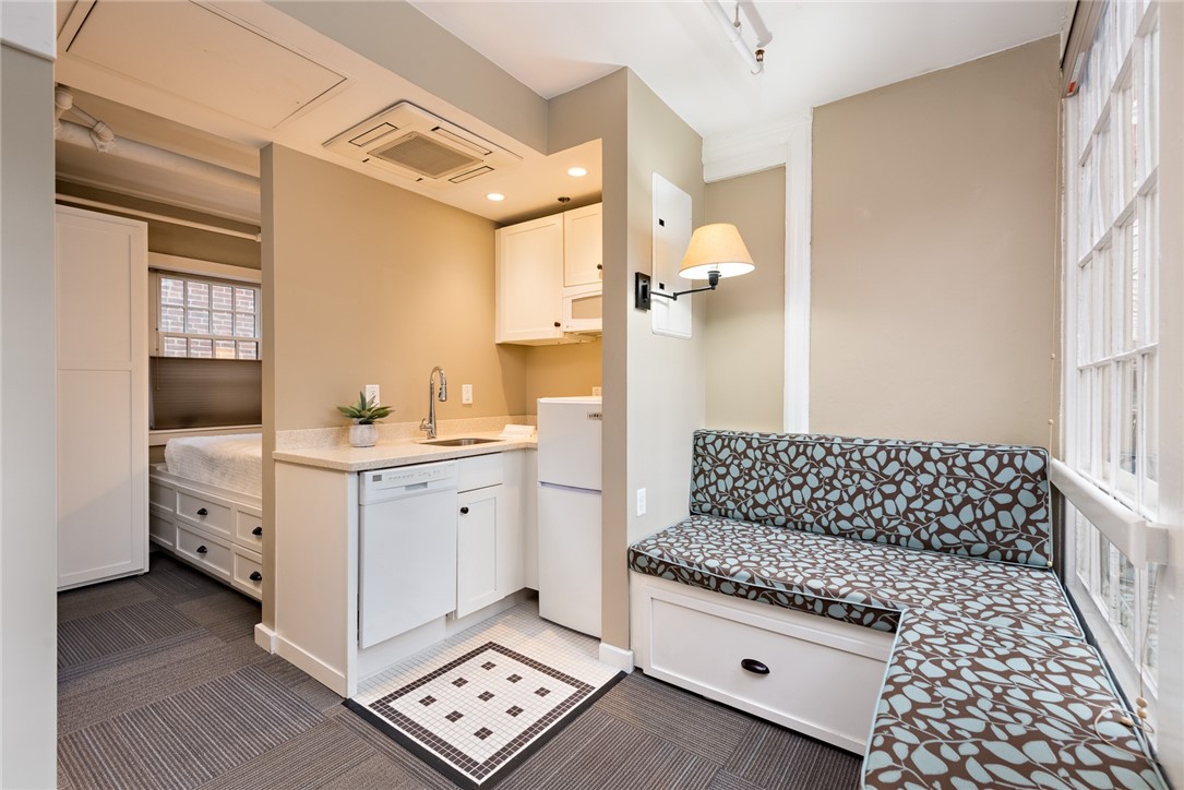 65 Weybosset St, Unit 312, Providence, RI 02903 | Compass