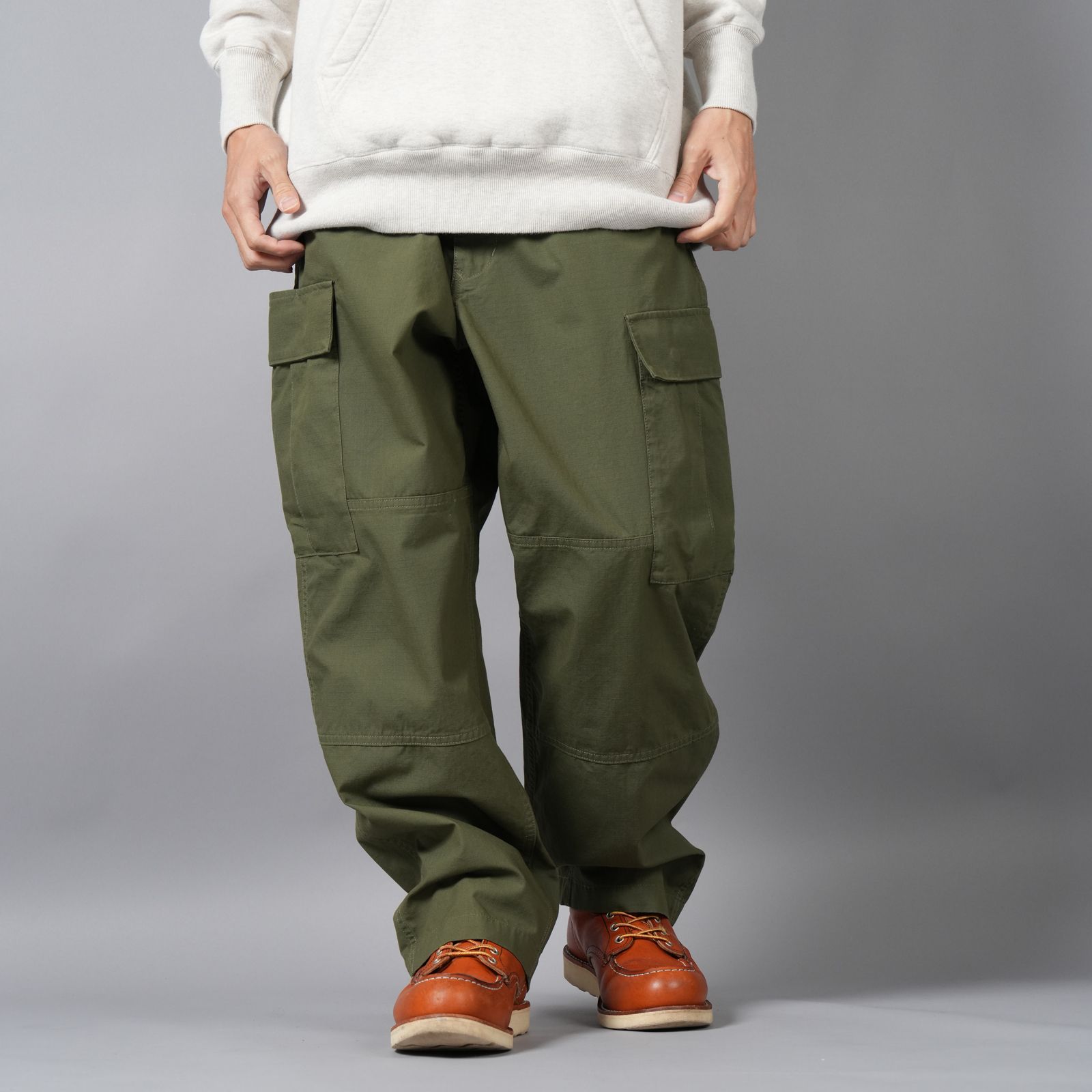ユリウス フルジップ カーゴパンツ カーキ ユリウス フルジップ カーゴ