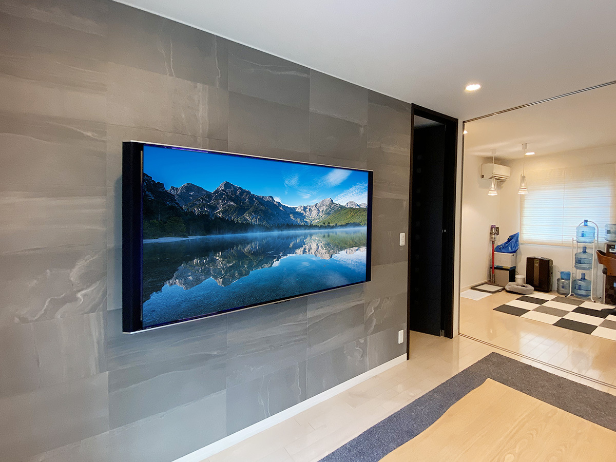 シャープ アクオス BW1シリーズ 8T-C70BW1 壁掛けテレビ専門店が