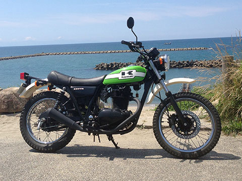 Kawasaki 250TR純正タンク グリーン Kawasaki 250TR純正タンク グリーン