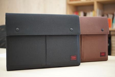 ソニーストアと吉田カバンのコラボバッグ＆ケース、実機レビュー