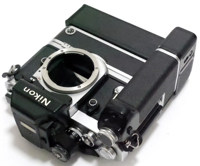 超美品 完動品 Nikon ニコン F2 フォトミックA+MD-2+MB-1 ニコン F2