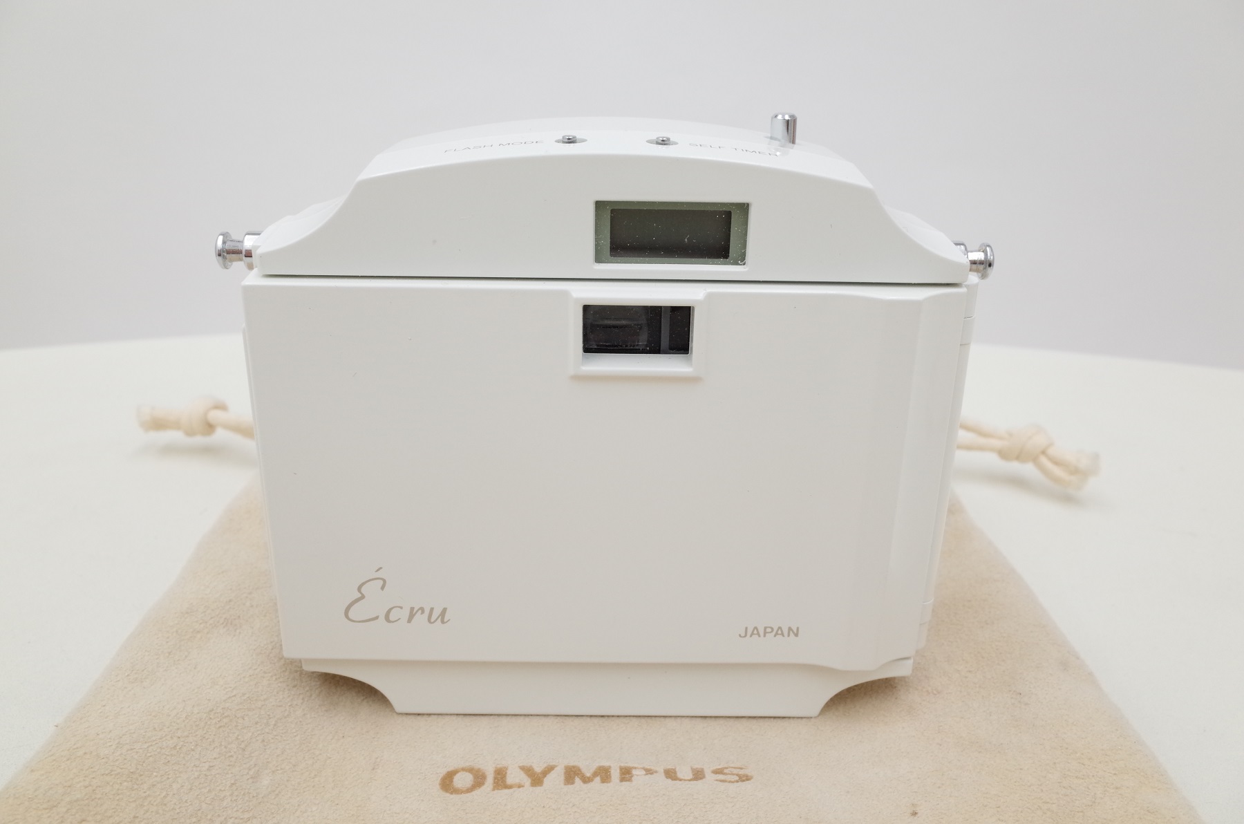 オリンパス OLYMPUS エクリュ ECRU ホワイト 限定20000台 オリンパス