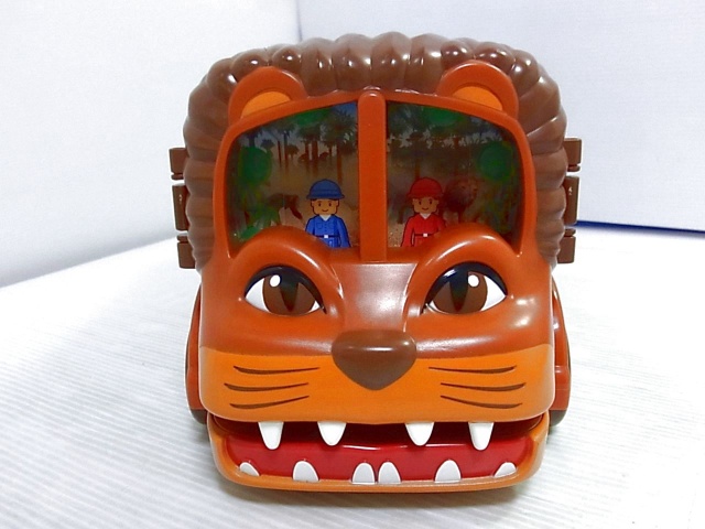 アニア 動物園とライオンバスでアドベンチャー ｜カートイワークス