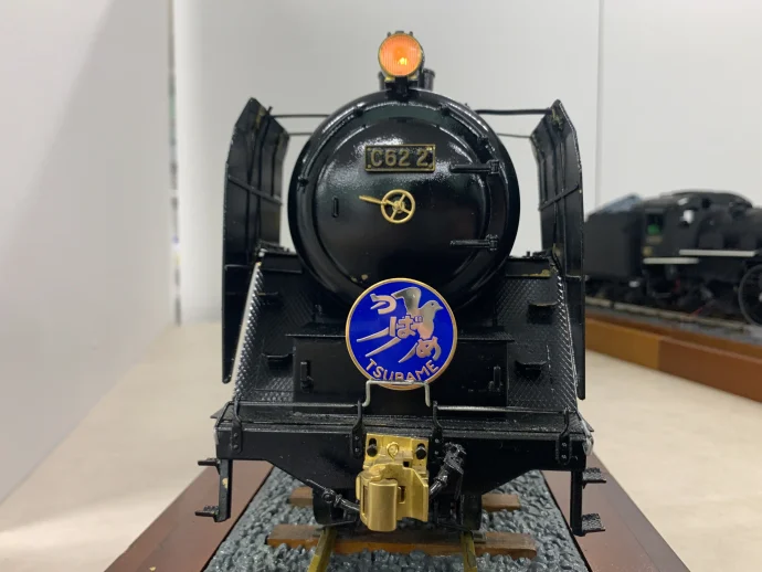 デアゴスティーニ蒸気機関車C62を作る 完成品 アクリルケース付き