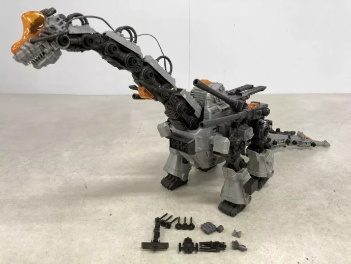 ゾイド ZOIDS ウルトラザウルス TOMY 新品未開封 初回限定カード付き