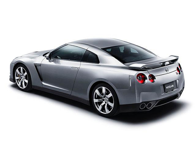 超レア品 NISSAN R35 GT-R 販売店用ポスター 額縁付き 中古美品