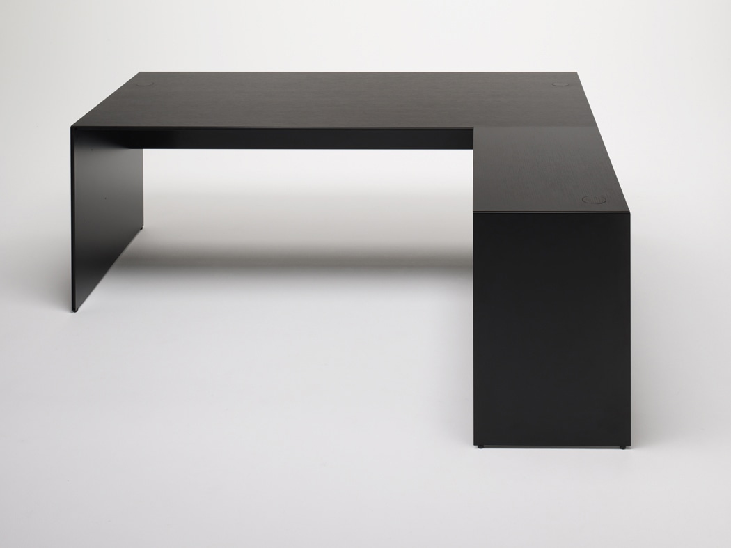 IXC(イクスシー）AIR FRAME 3009 EXECUTIVE DESK|カッシーナ