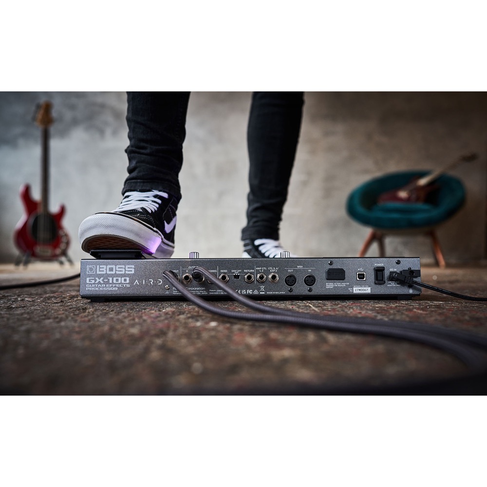 BOSS GX-100 マルチエフェクター Guitar Effects Processor(ボス 高い