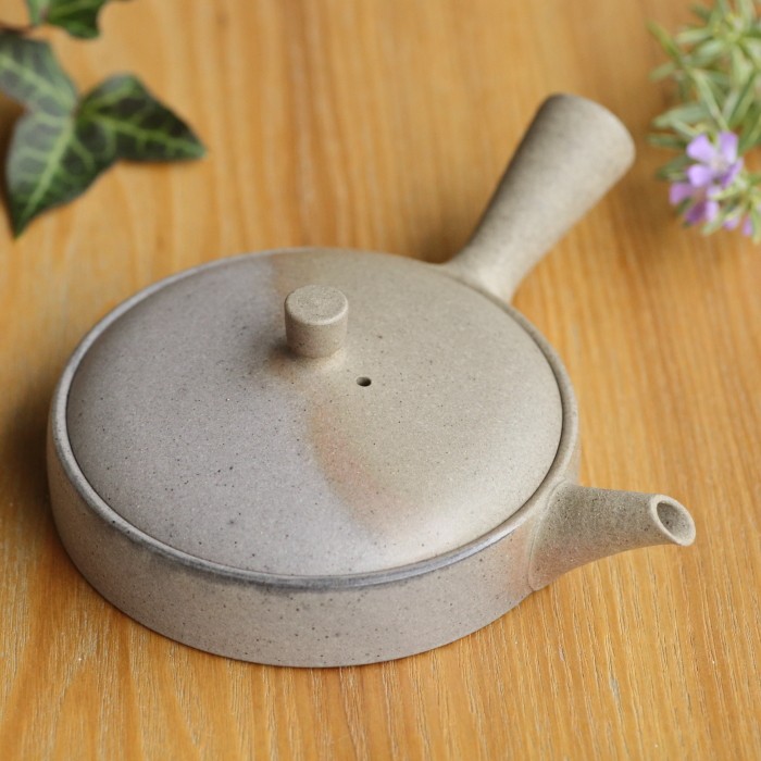 常滑焼 朱泥 花瓶 百人一首掘り 甚秋陶苑 共箱付き 常滑焼 朱泥 花瓶