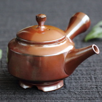 常滑焼 朱泥 茶盌 雪堂造 抹茶碗 共箱付 Amazon.co.jp: 常滑焼 朱泥 茶