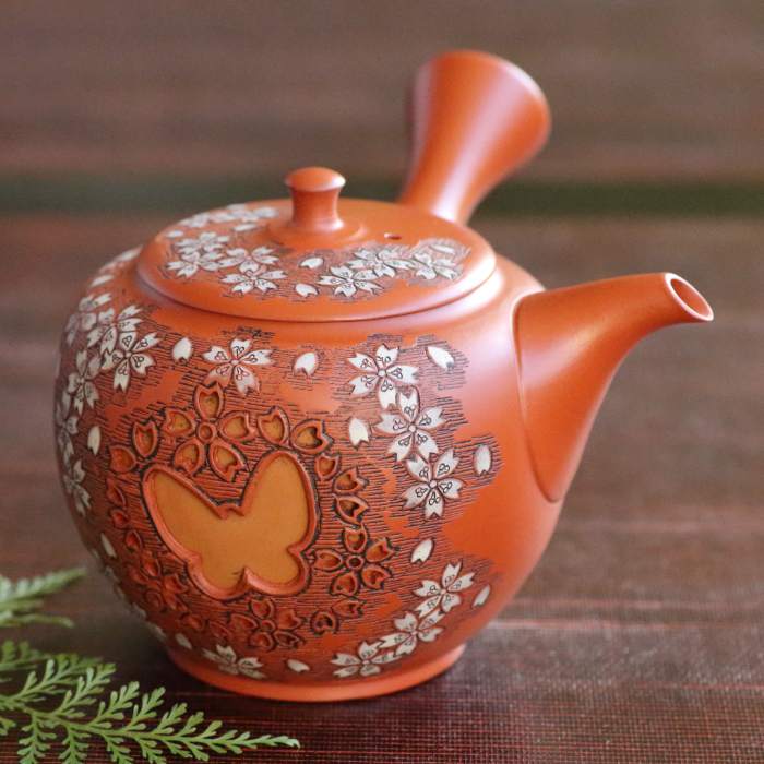 常滑焼 小西洋平作 切練込 香炉 透かし蓋 共箱 V 9623 常滑焼 小西洋