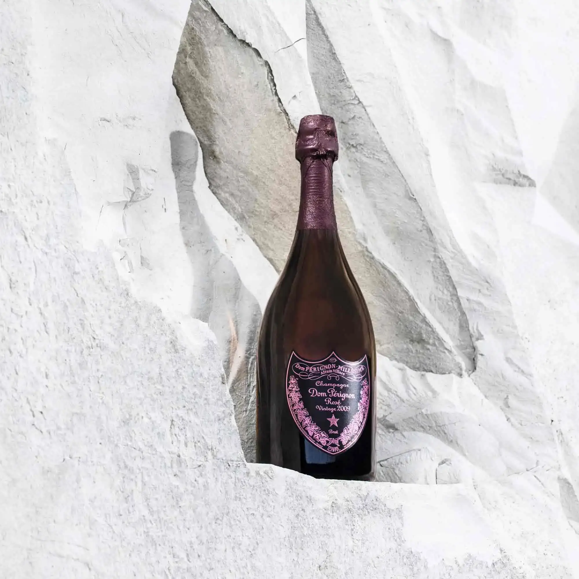 Dom Pérignon Vintage Rosé 2009 Bottle - Champmarket