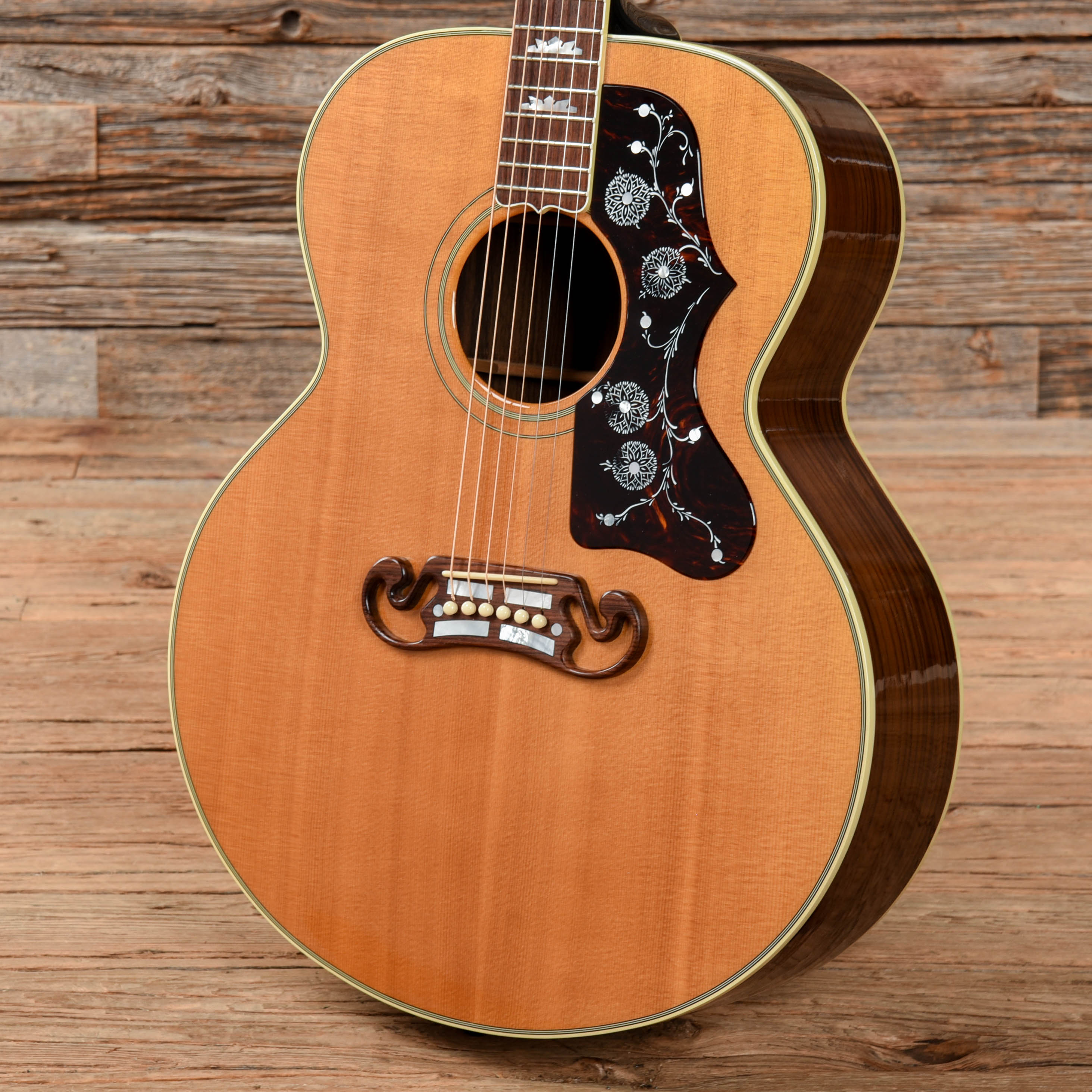 世界に36本だけのGIBSON J200 KOA MONTANA SPECIAL 世界に36本だけの