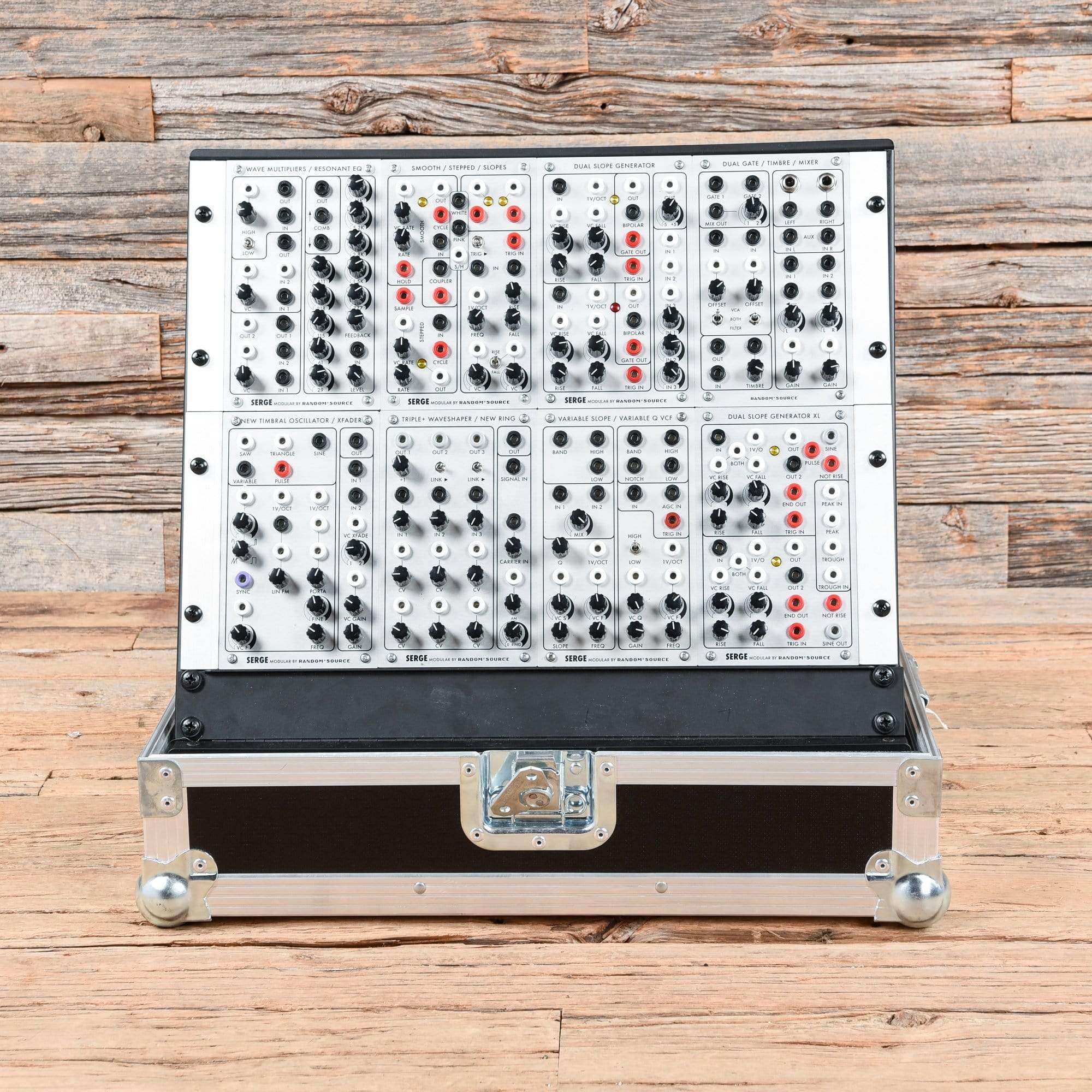 Random Source Serge Modular System w/ ATA Case & Cables – Chicago
