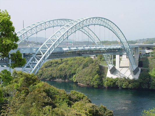 新西海橋 | 橋梁分野 | 長大の事業 | 株式会社 長大