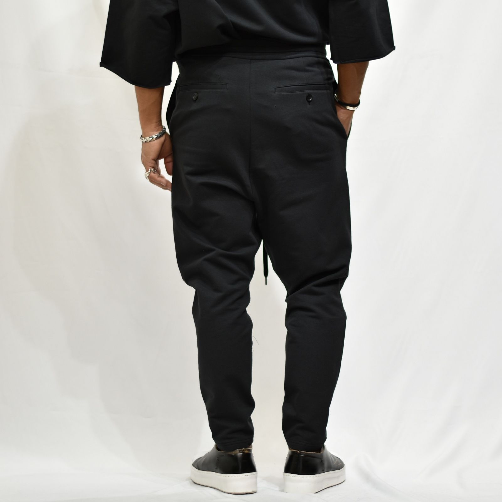 ISAMU KATAYAMA BACKLASH - コットンストレッチ イージーパンツ