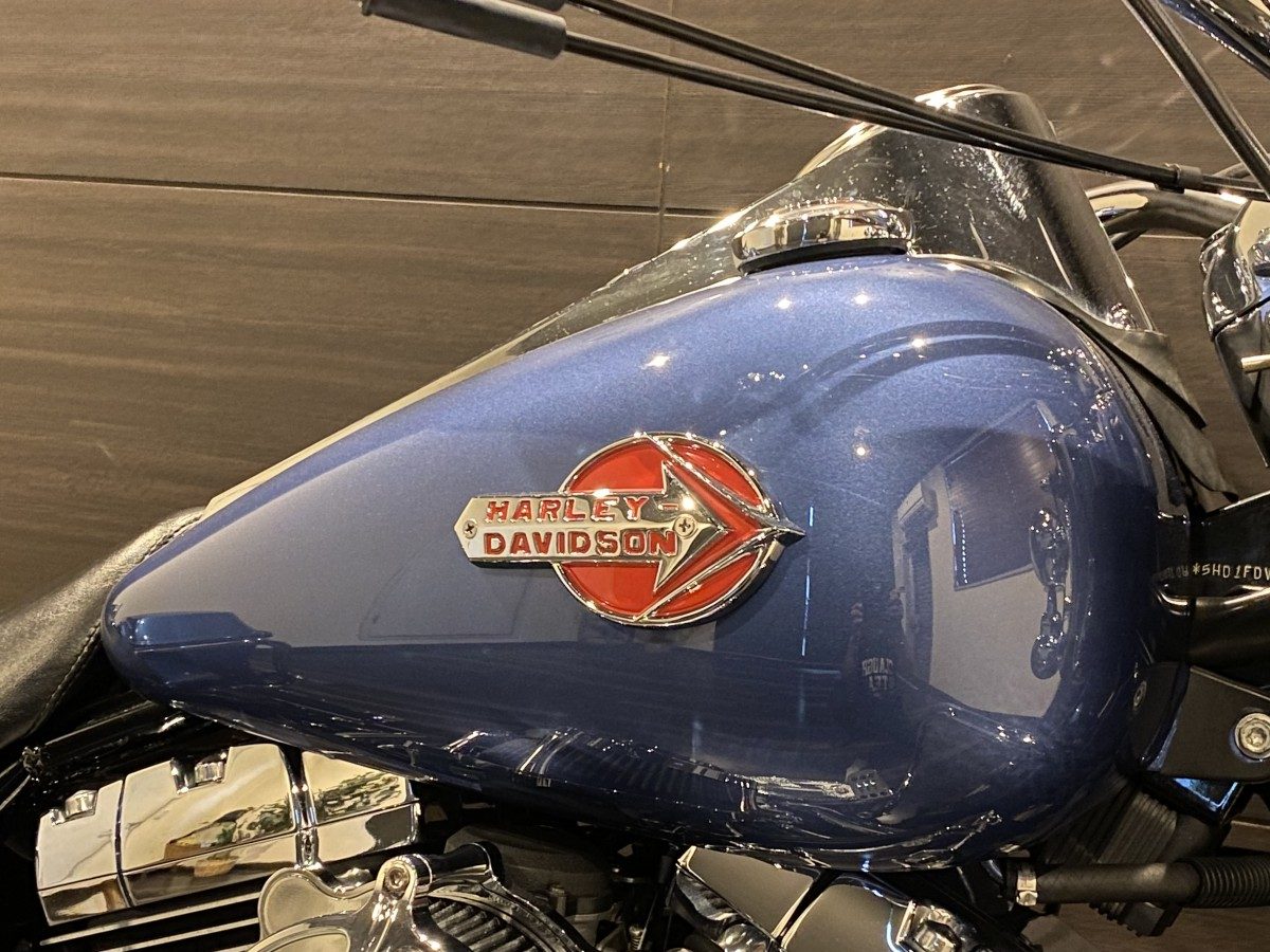 flsts タンク tc88 ハーレー